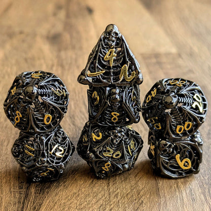 Black Gold Skull Macabre Dice Set