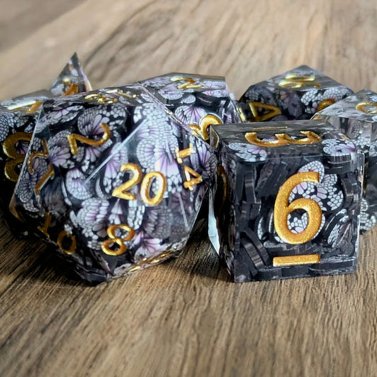 Butterfly Wings Sharp Edge Dice