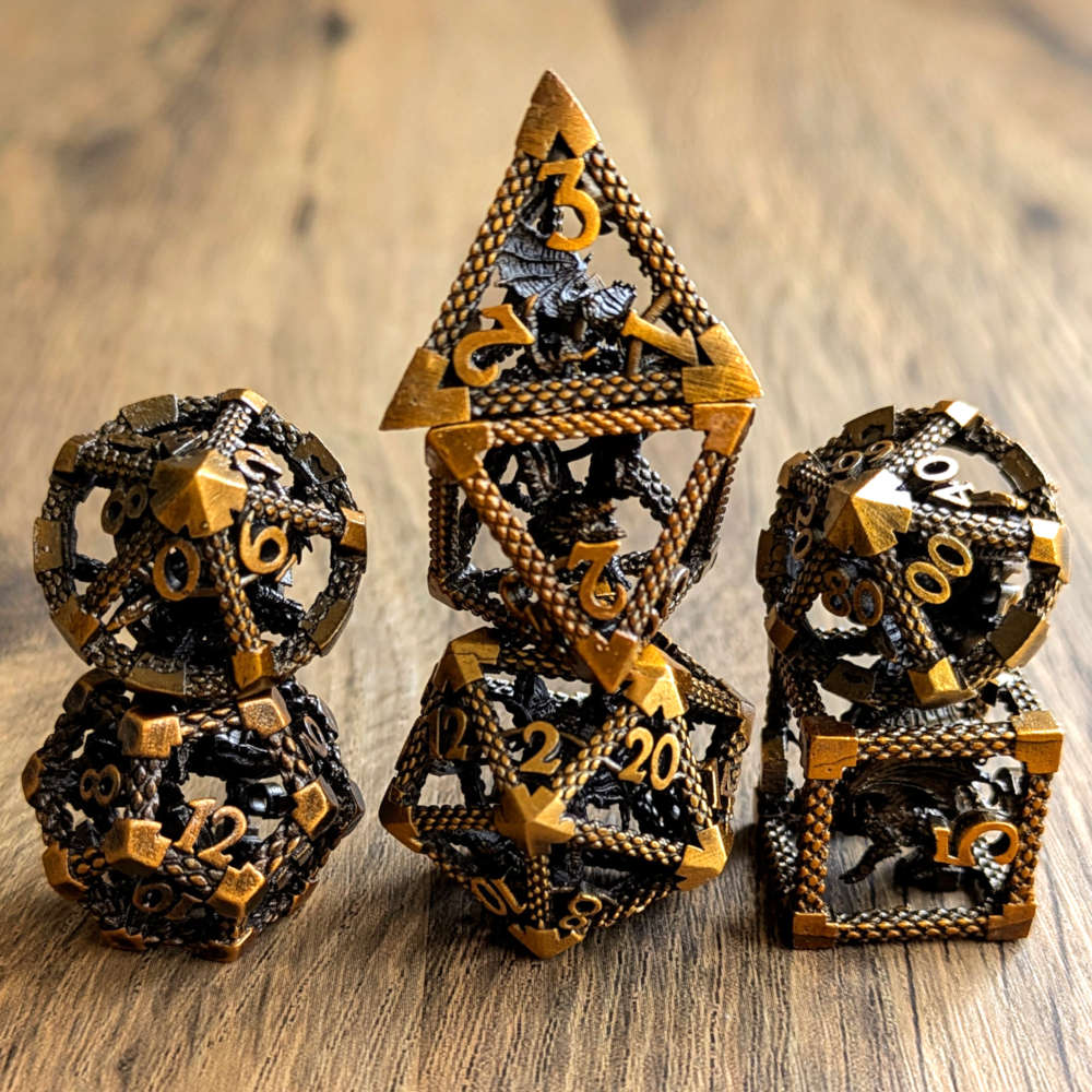 Encapsulated Gold Dragon Metal Dice