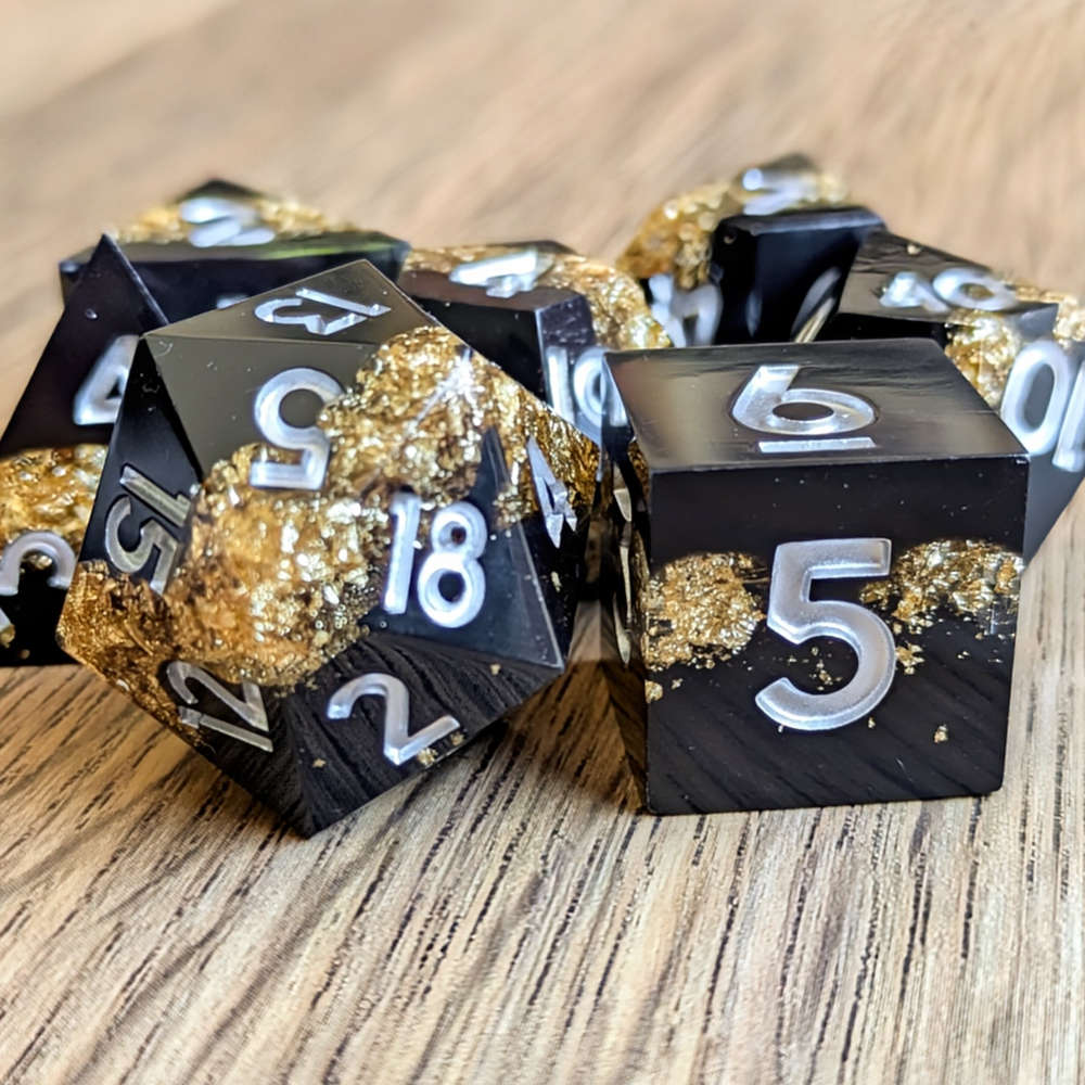 Gilded Abyss Sharp Edge Dice