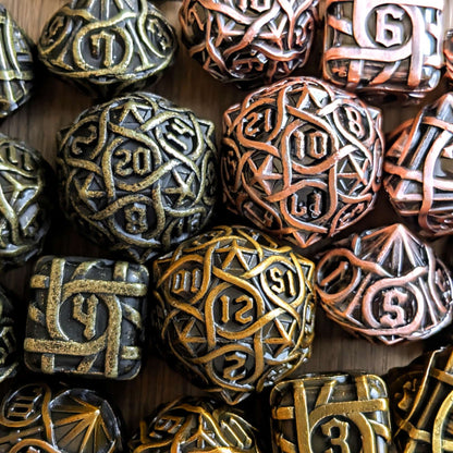 Labyrinthine Dice Sets